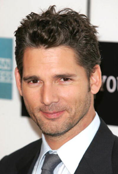 Cariere. Eric Bana, comic talentat