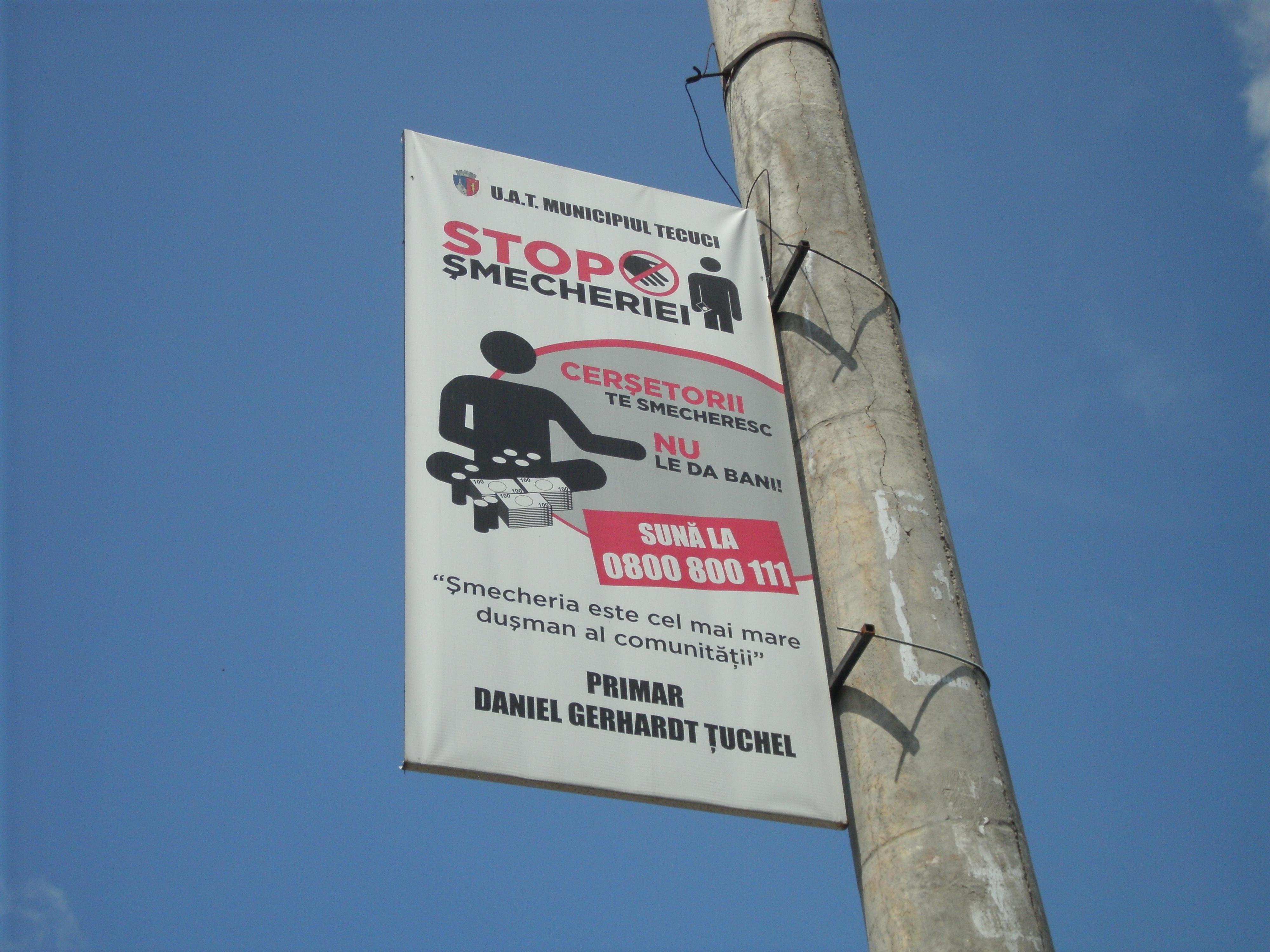 Primarul Tecuciului le-a declarat război CERŞETORILOR