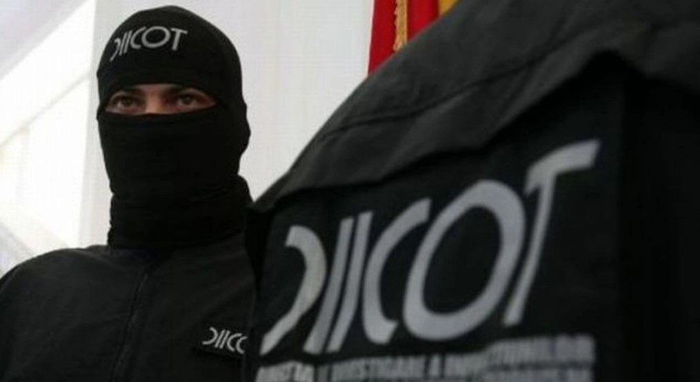 15 suspecţi din grupările de traficanţi de droguri au fost reținuți