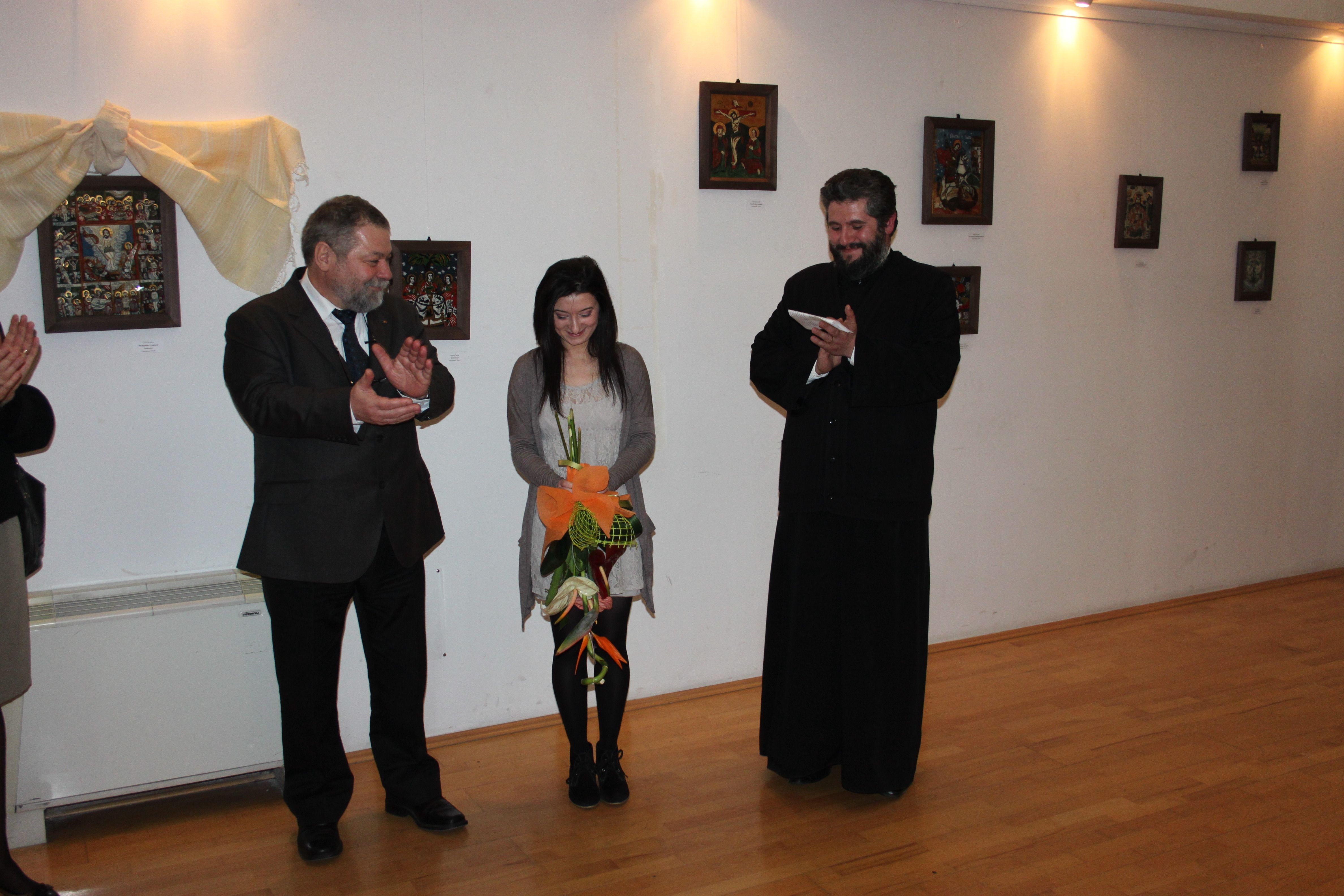 Icoanele misionare ale Georgianei Pasnicu, ferestre spre cer