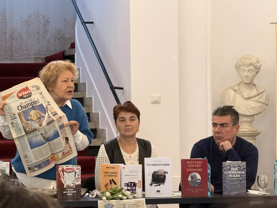 „E nevoie de presă scrisă ca de aer” - concluzia dezbaterii „Ziarul, o carte deschisă”