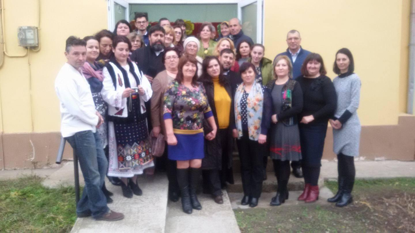 Sărbătoare la Şcoala din Umbrăreşti Deal