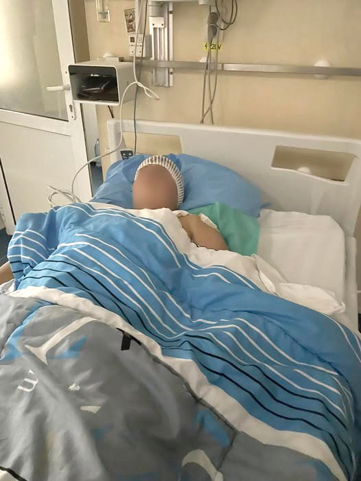 Copilul înjunghiat la joacă de 24 de ori, salvat de medicii gălăţeni