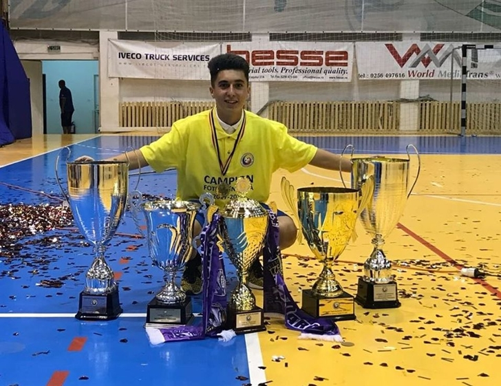 United a început campania de transferuri