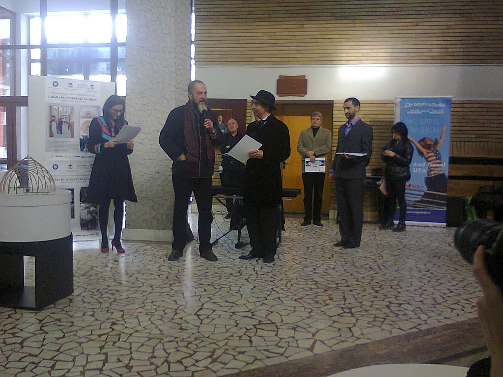 Opt lucrări monumentale noi pentru Galaţi. TABĂRA DE SCULPTURĂ ediţia a VII-a s-a încheiat, aşteptăm amplasarea