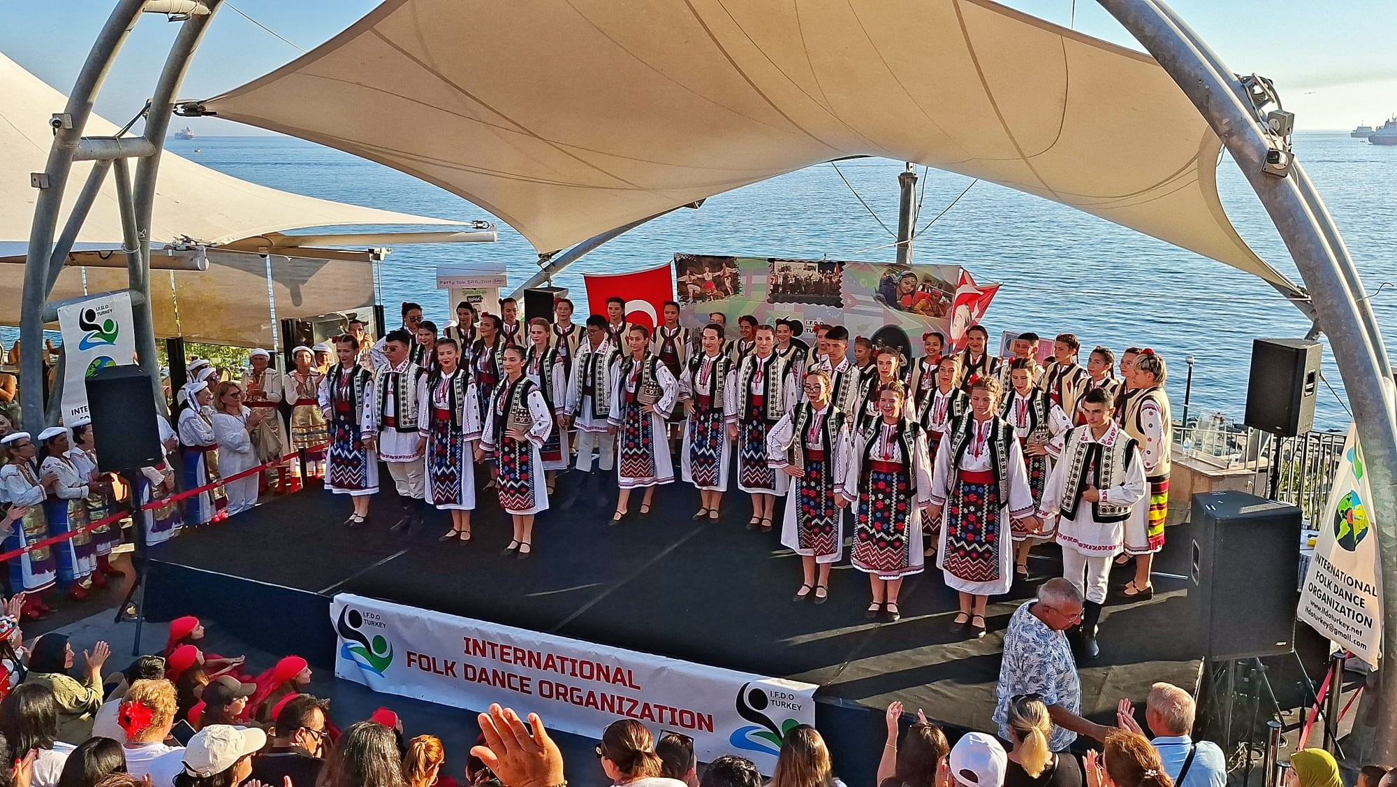 „Doinița Covurluiului”, aplauze la Istanbul