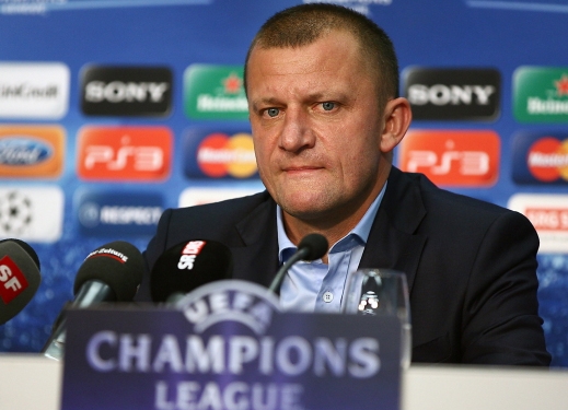 „Să le facem viaţă grea englezilor”