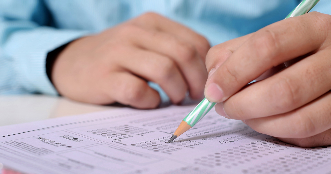 Pregătire gratuită pentru admiterea la clasa bilingvă de franceză