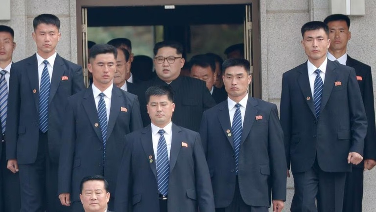 Kim Jong-un se teme şi își schimbă echipa de securitate