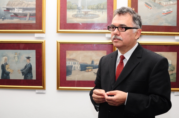 EXPOZIŢIE CRIHANĂ, la Biblioteca Franceză, DEDICATĂ Galaţiului... subînţeles