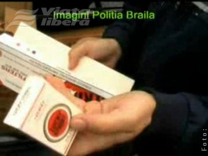 Cu musca pe căciulă şi cheile în chiloţi (VIDEO)