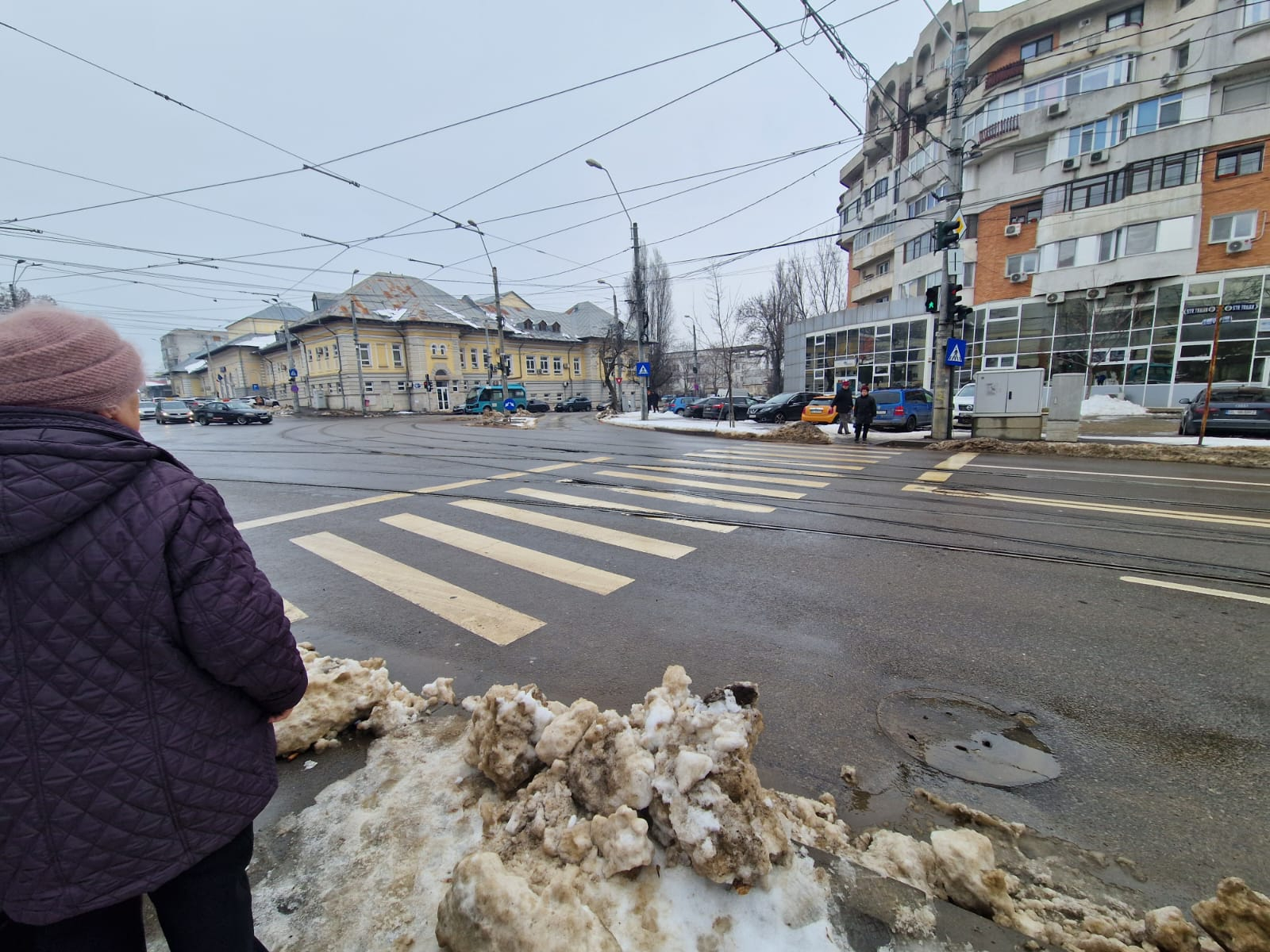 Vreme variabilă la început de weekend