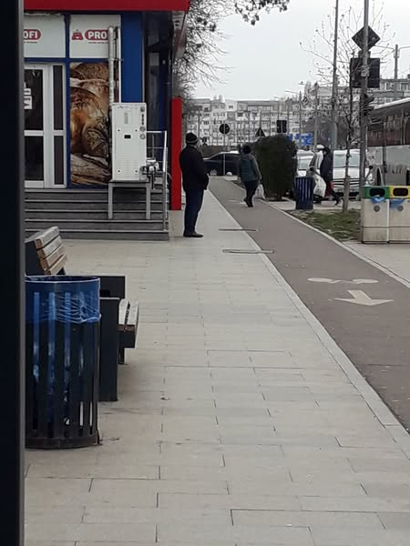 Susținător al boicotului forțat, un gălățean speria clienții unui supermarket din Galați