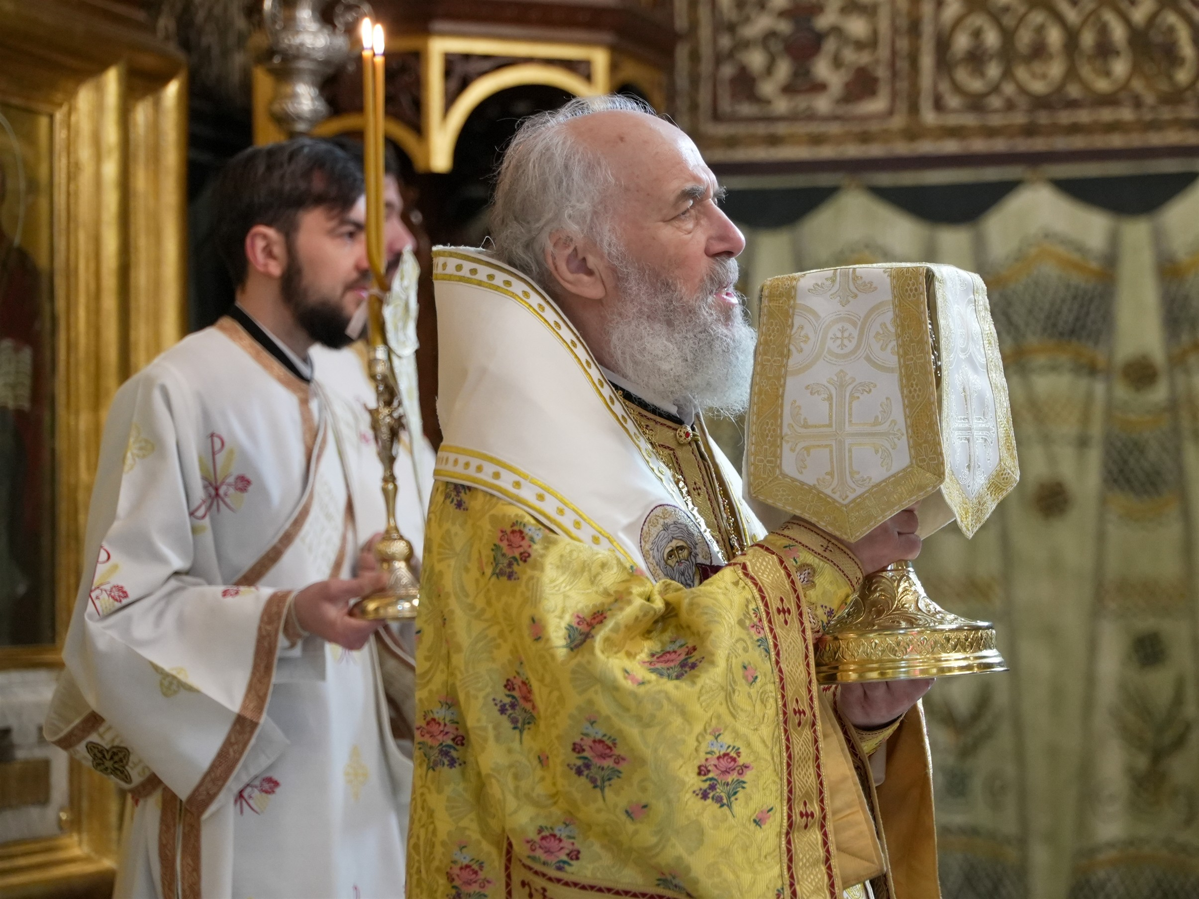 Slujire arhierească la Catedrala arhiepiscopală din Galaţi