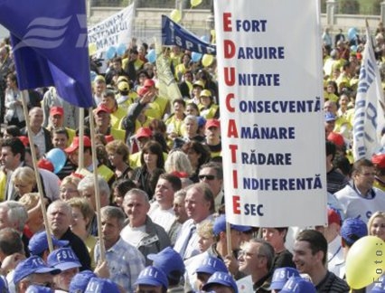 În lupta sindicală din Învăţământ - insuccese pe toată linia