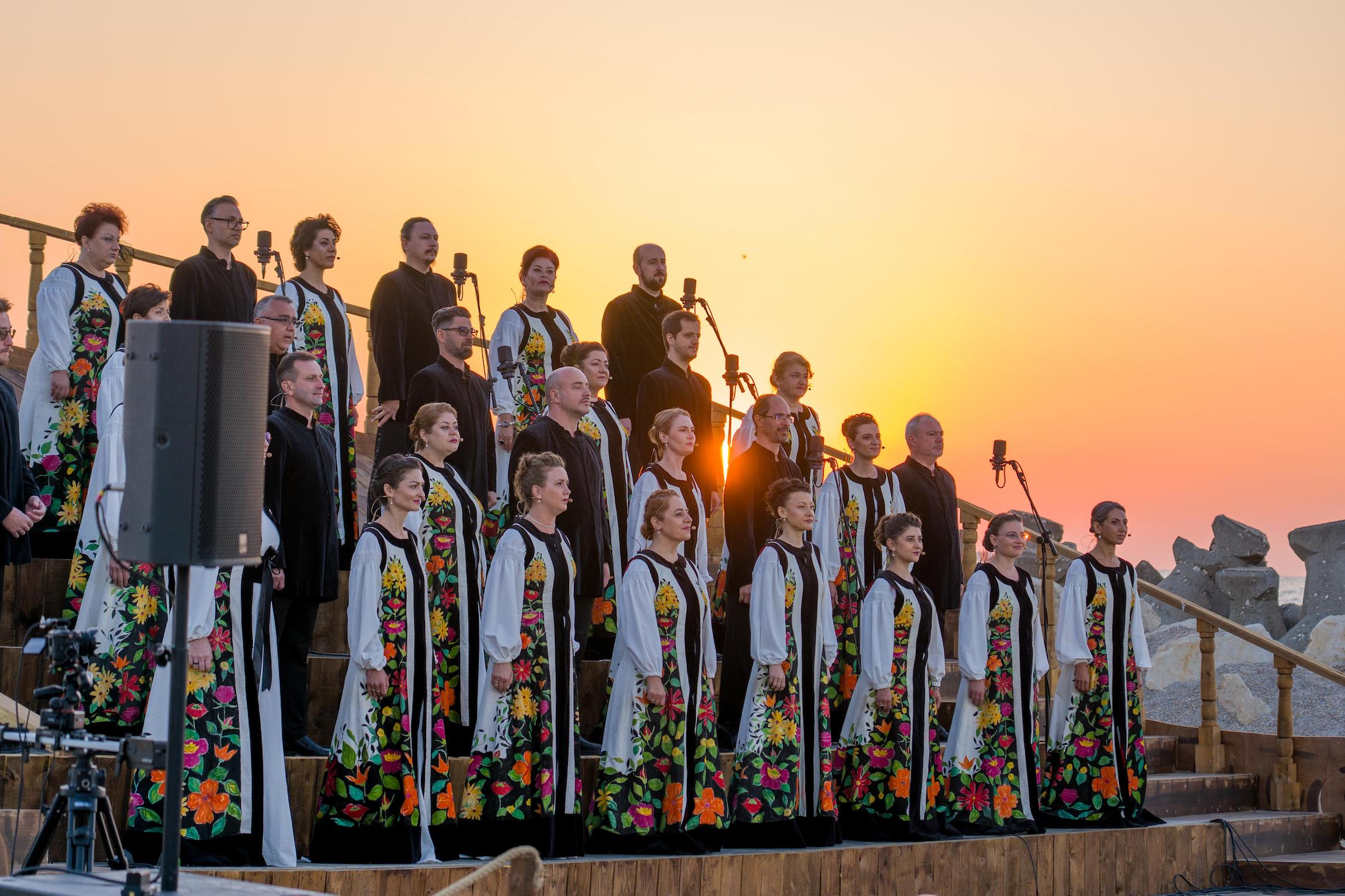 „Madrigal la Răsărit” – ediție record cu peste 6.500 de spectatori (FOTO & VIDEO)