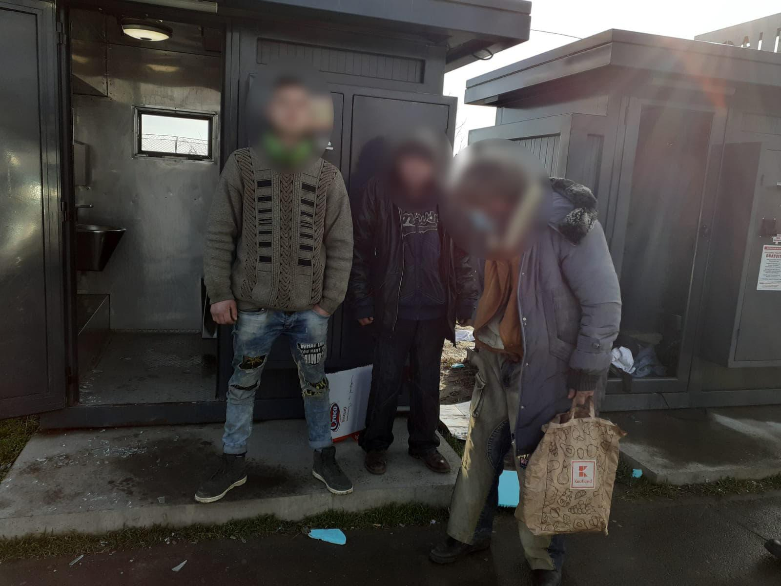 Bătaie în stația de autobuz