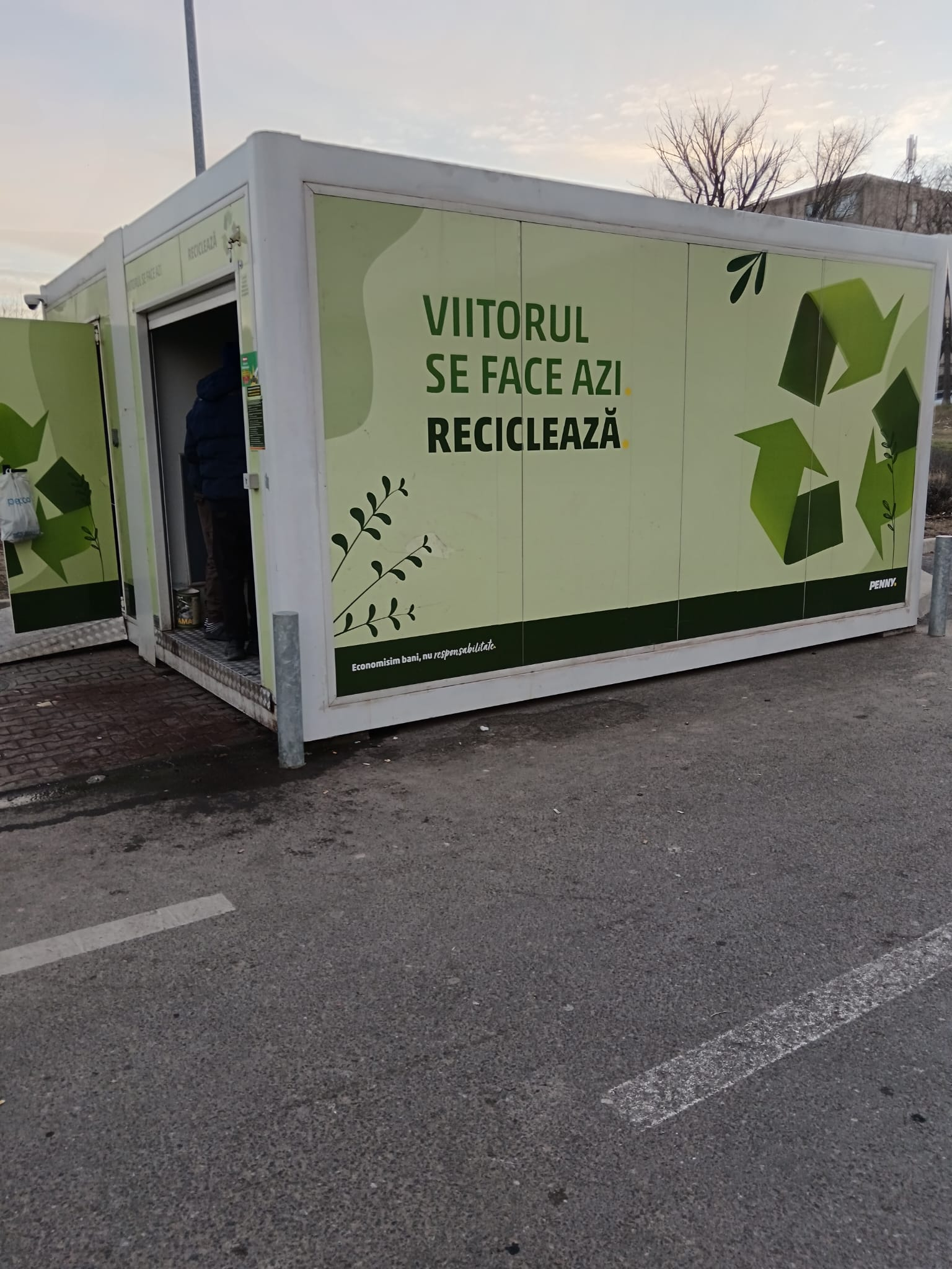 Petul, mărul discordiei la centrele de reciclare