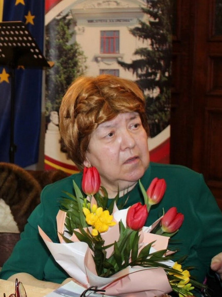 Eleonora Stamate și-a lansat romanul de debut