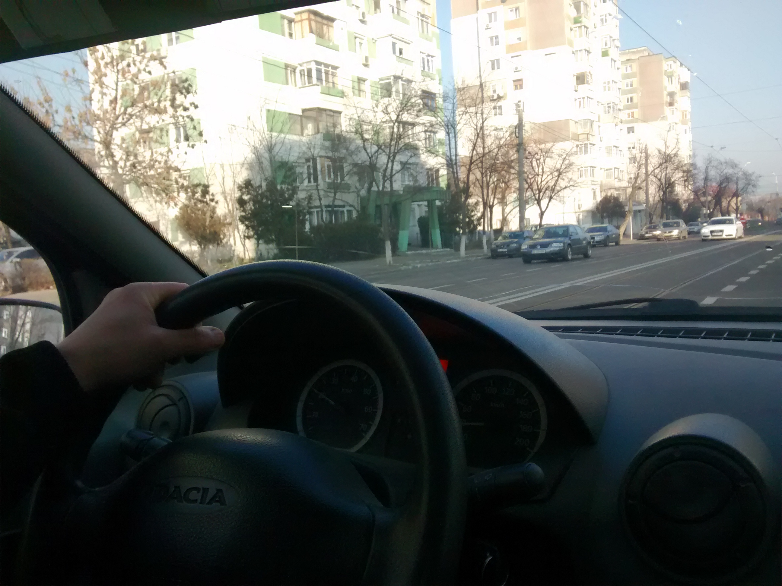 Mii de sancțiuni pentru şoferii care au încălcat regulile de circulaţie