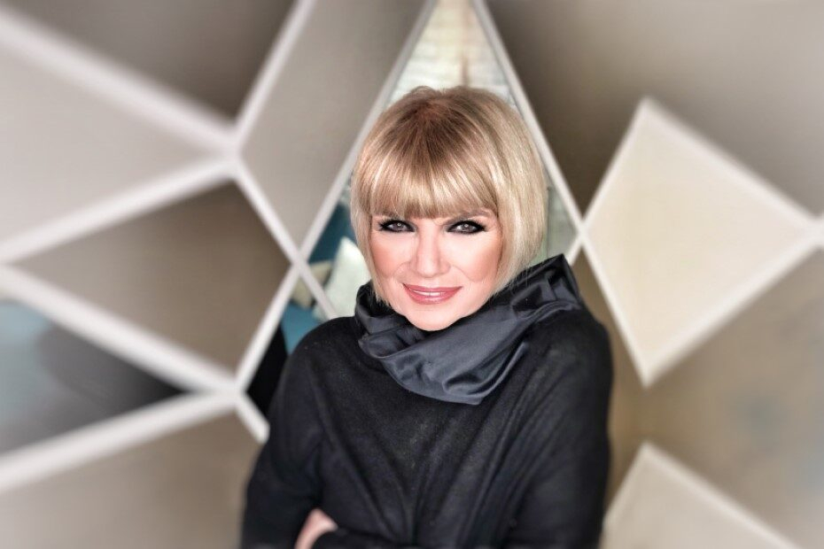 Cariere. Doina Levintza, celebră creatoare de modă