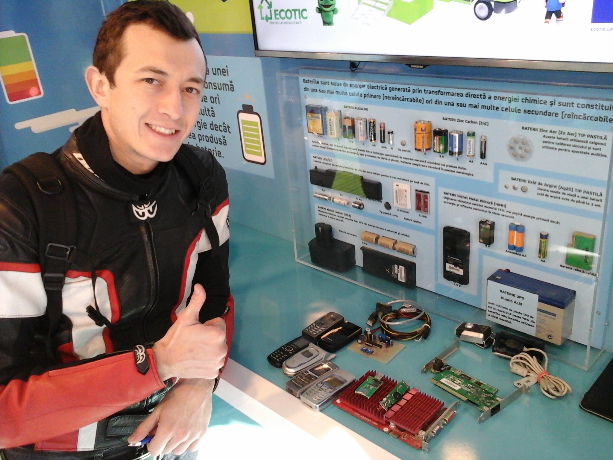 PREDAI DEŞEURI şi poţi CÂŞTIGA o tabletă, în cadrul ZILELOR RECICLĂRII, la Galaţi