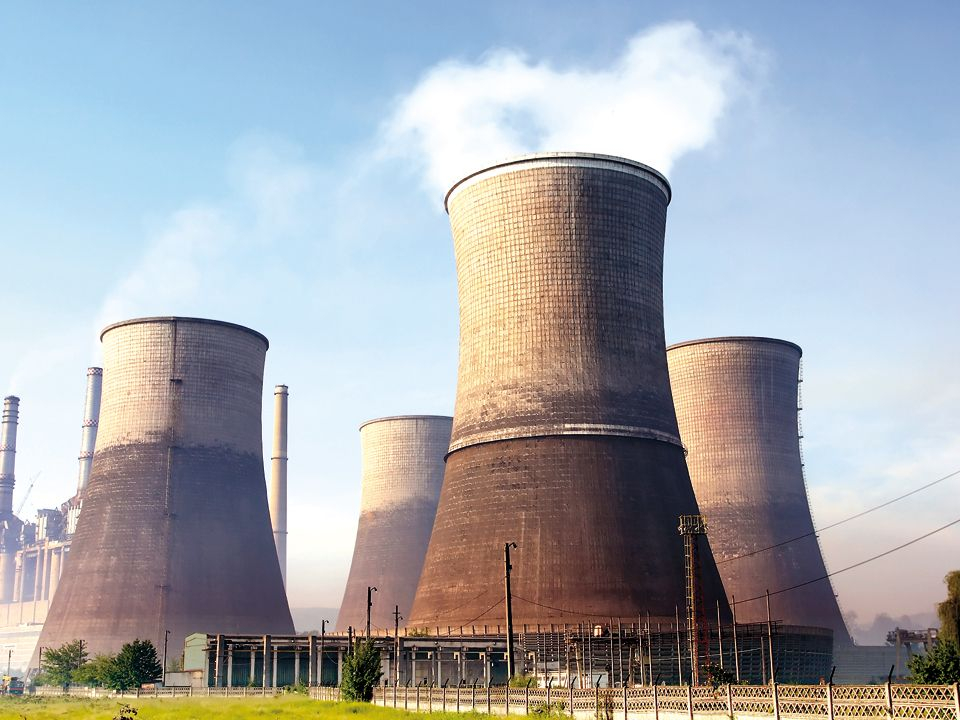 O avarie la Electrocentrale Craiova a afectat parametrii de temperatură