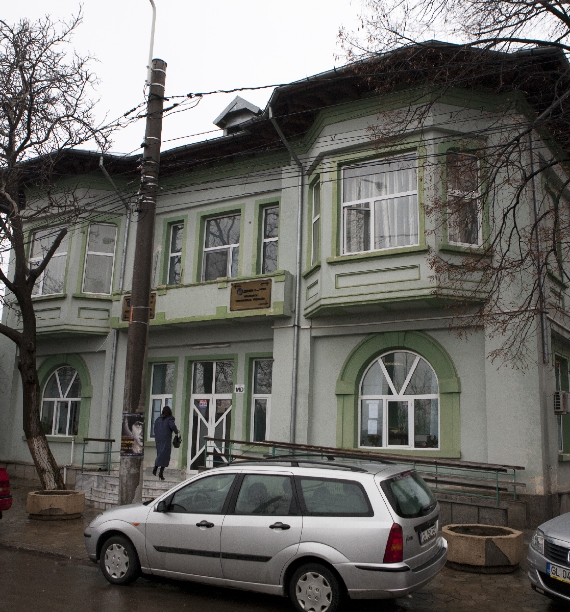 Consilierii judeţeni ajută Facultatea de Medicină/ Apartament pentru profesorii din alte oraşe