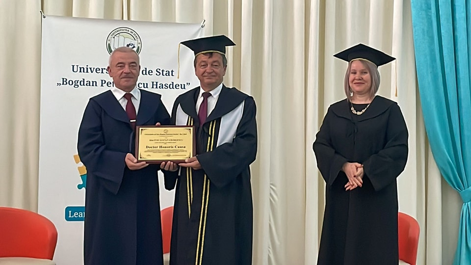 Rectorul Universității „Dunărea de Jos” din Galați, Doctor Honoris Causa în Republica Moldova