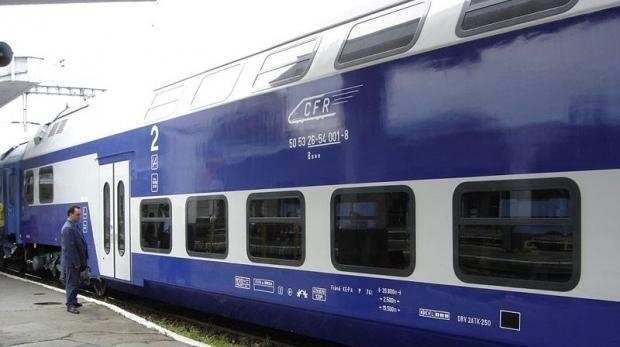 Elevii şi studenţii cu drept de VOT vor călători GRATUIT cu trenul. Poţi merge acasă să-ţi alegi parlamentarii