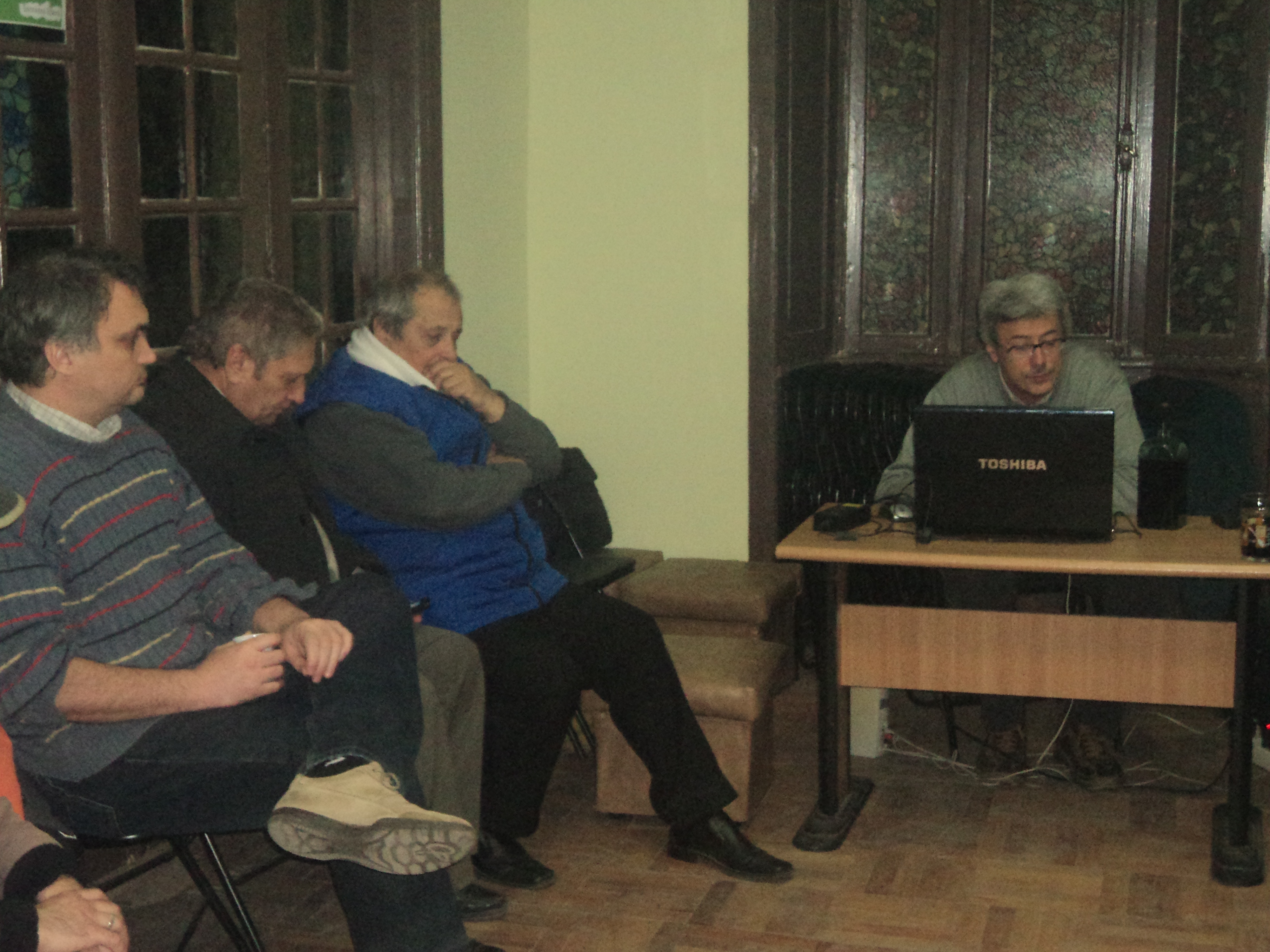 Muzică, poezie şi filosofie la Clubul de Lectură