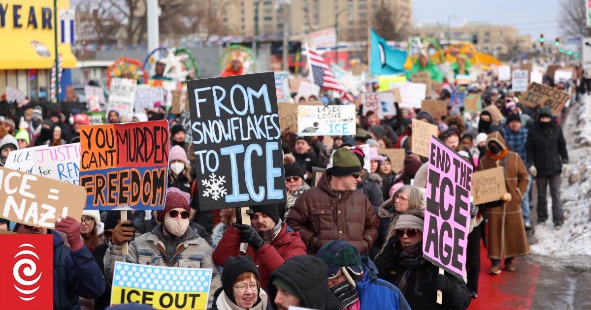 Demonstrații masive împotriva serviciului american de imigrări