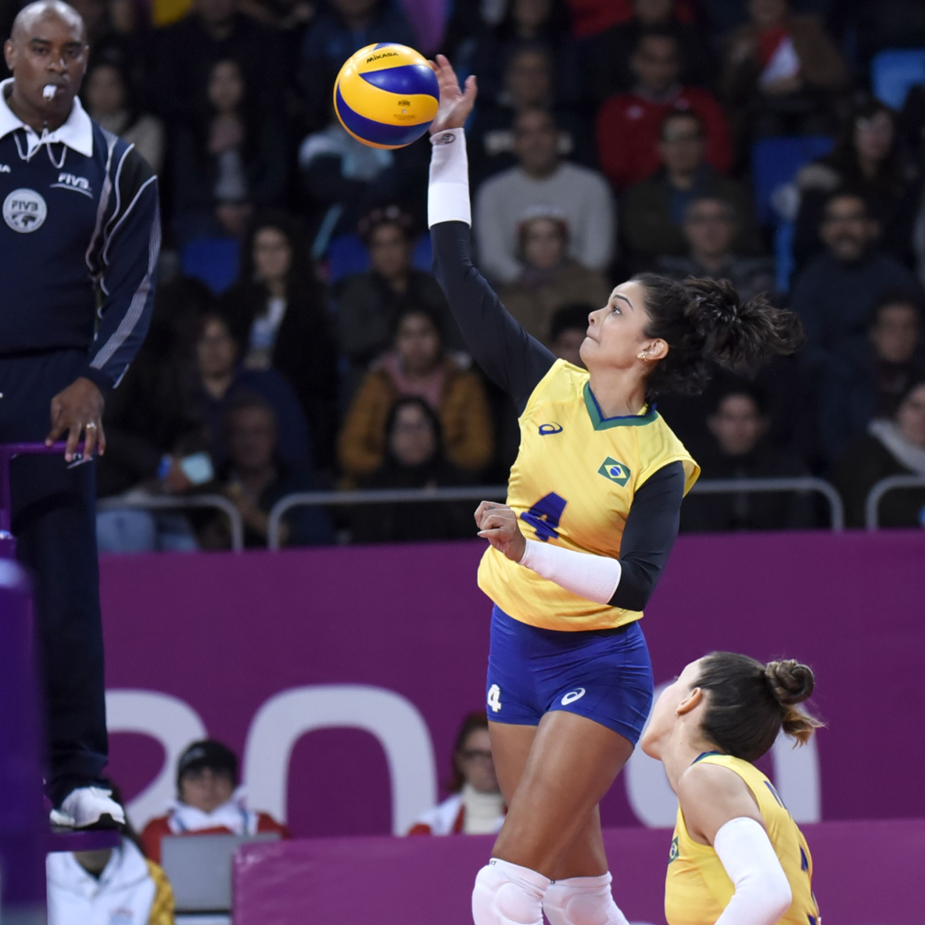 După 96 de meciuri, organizate în șase țări, Liga Națiunilor la volei feminin se apropie de final