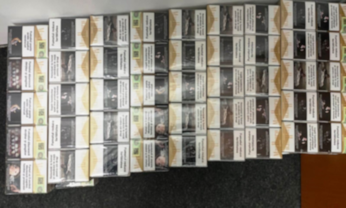 Fumători însetaţi, opriţi din drumul spre Occident