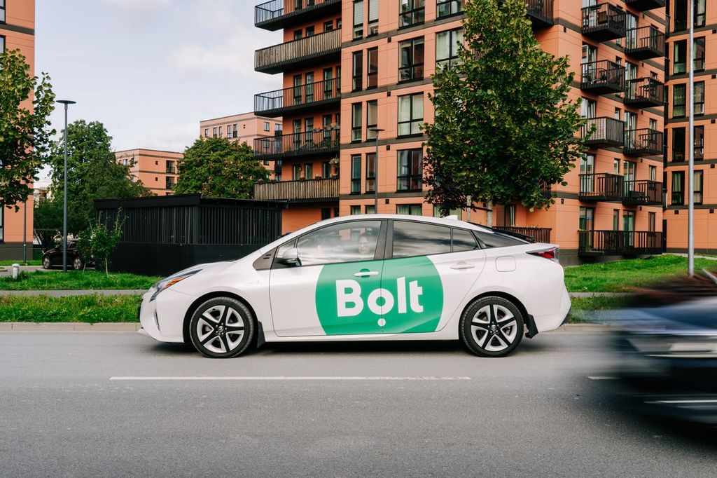 Bolt lansează categoria Premium în trei oraşe, printre care şi Galați