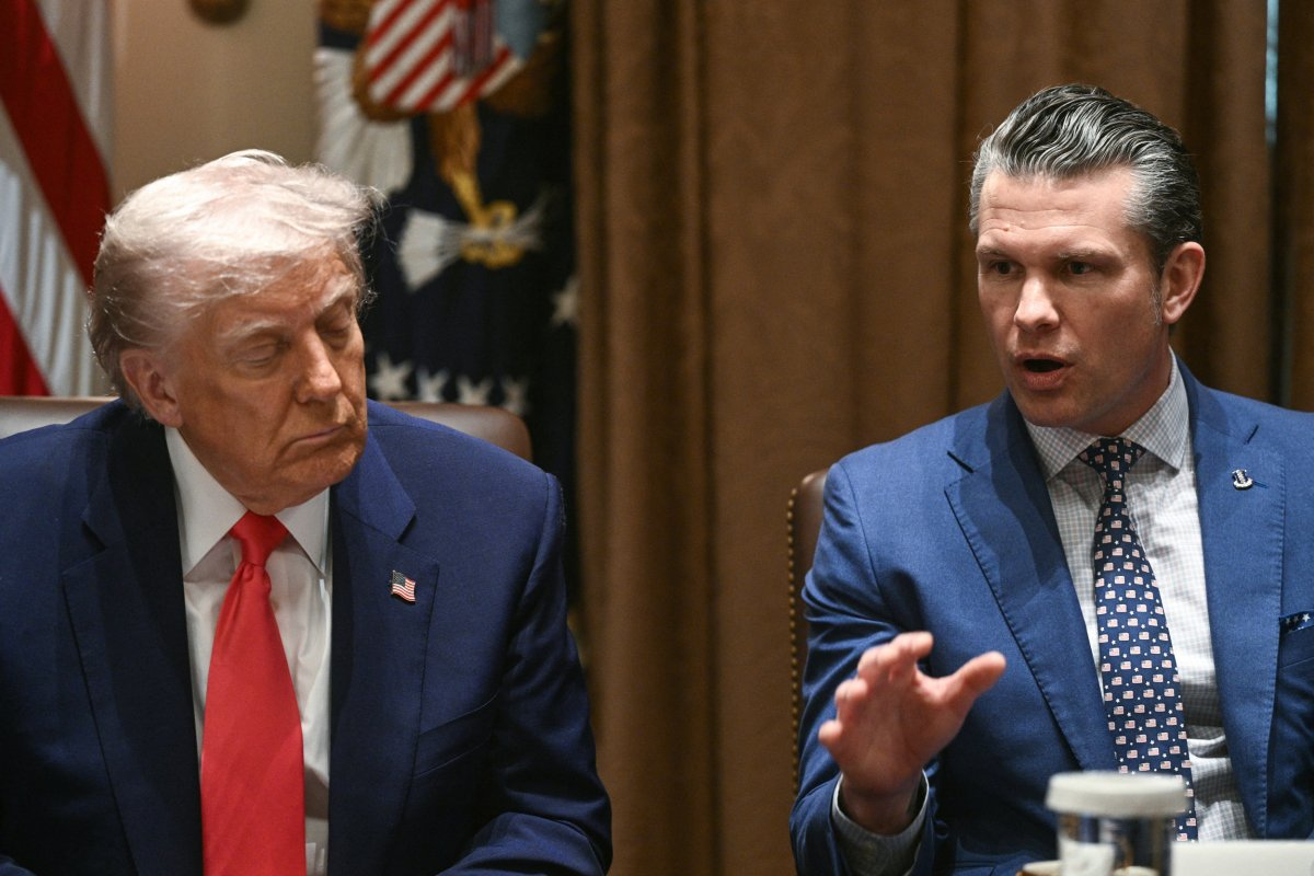 SUA ameninţă să „lovească puternic” Iranul