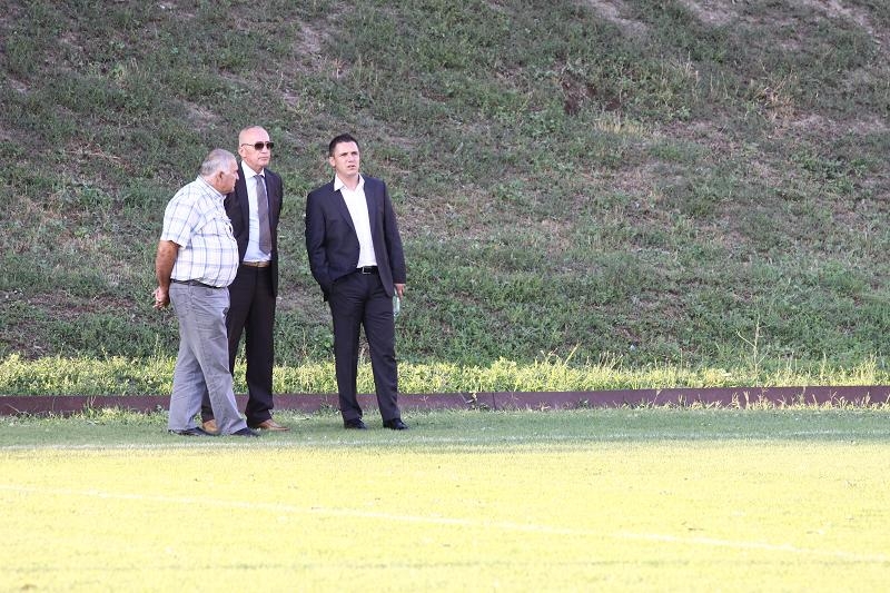 Veşti bune pentru roş-alb-albaştri: De luna viitoare, noi acţionari la Oţelul