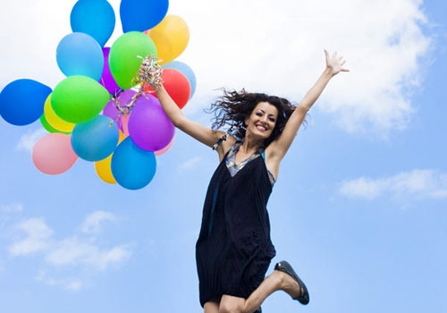 Studioul ieşean Heylux susţine libertatea femeilor în videochat