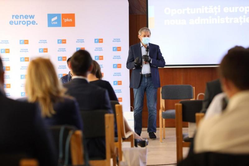 Dacian Cioloș vrea un nou congres al USR