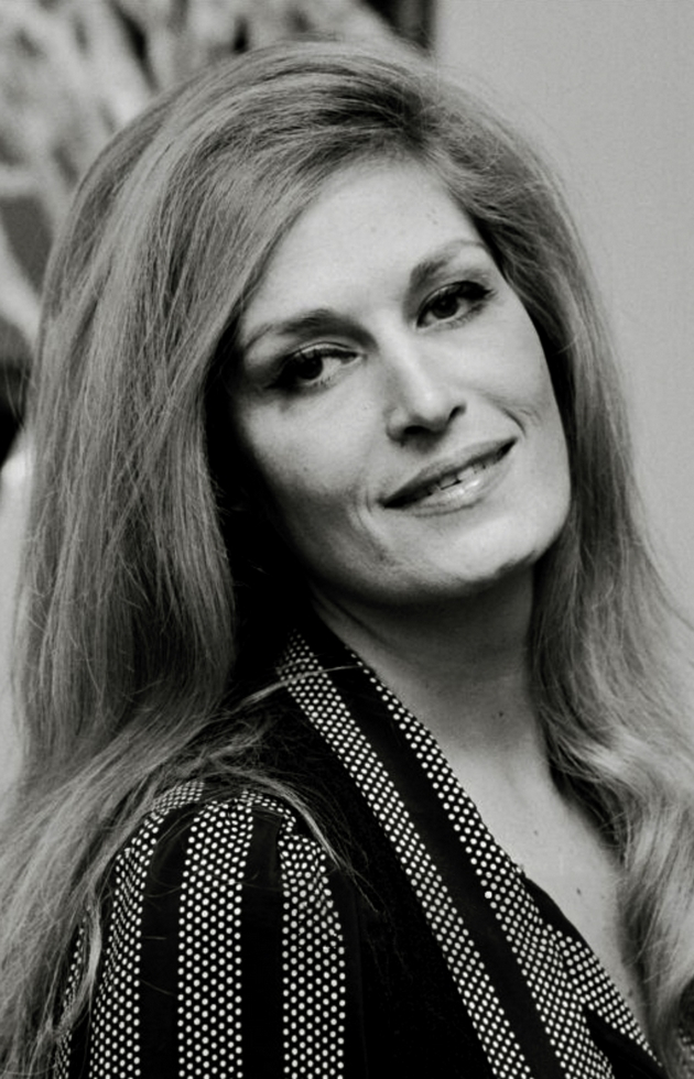 Oameni de seamă. Dalida