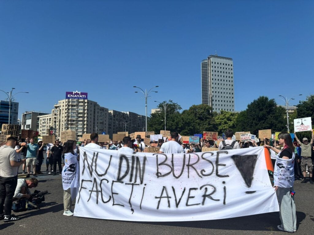 Studenții au protestat împotriva austerității