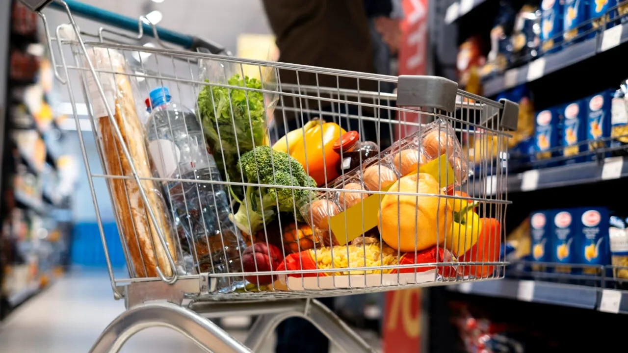 Ziua ușilor închise la toate marile magazine din Galați