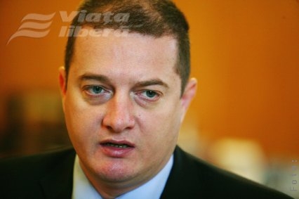 Prefectul Cosmin Păun, cercetat de poliţişti