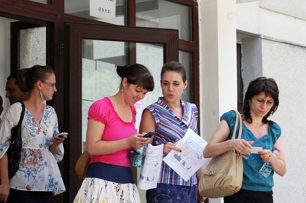 Peste 160 de profesori gălăţeni au dat bir cu fugiţii, la examenul de titularizare