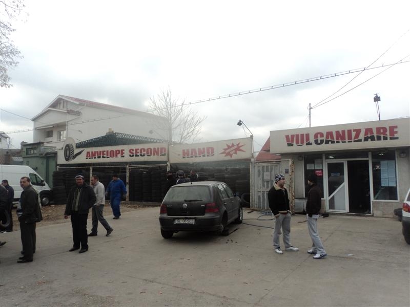 UPDATE: Focuri de armă la o vulcanizare de pe bulevardul George Coşbuc (VIDEO)