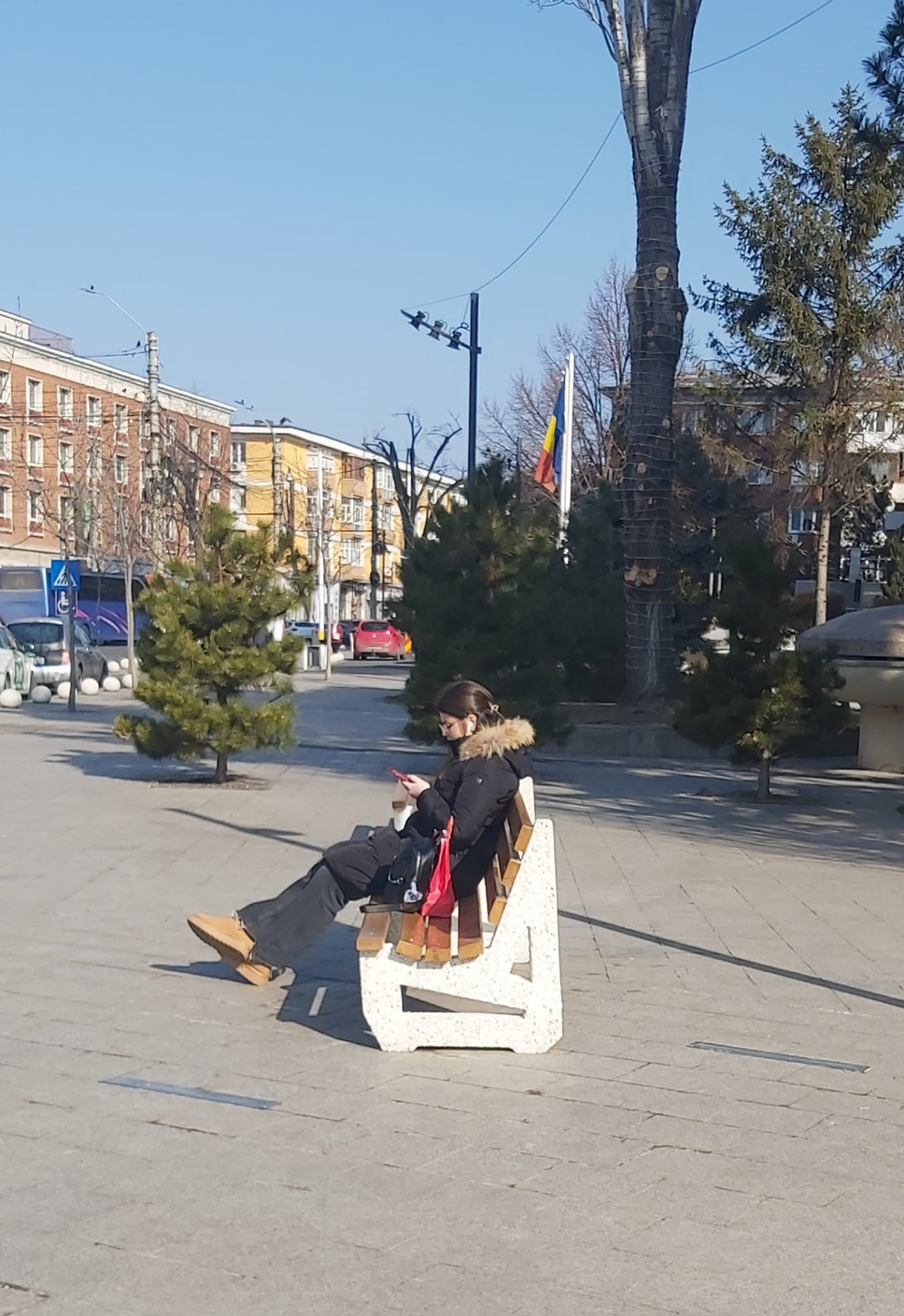 Poza zilei. Tinereţea nu se sperie de timp, nici de vreme