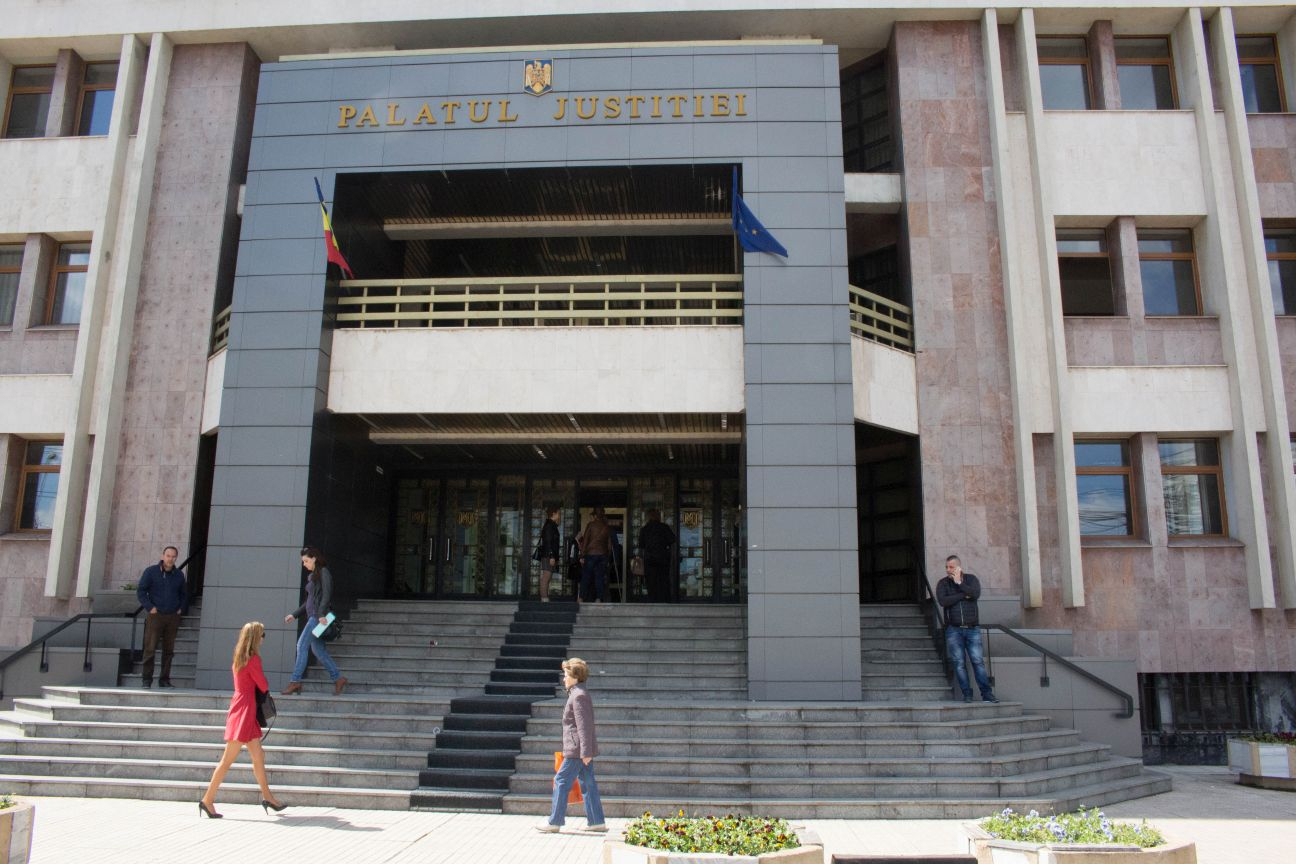 Procedura specială a ordonanţei preşedinţiale