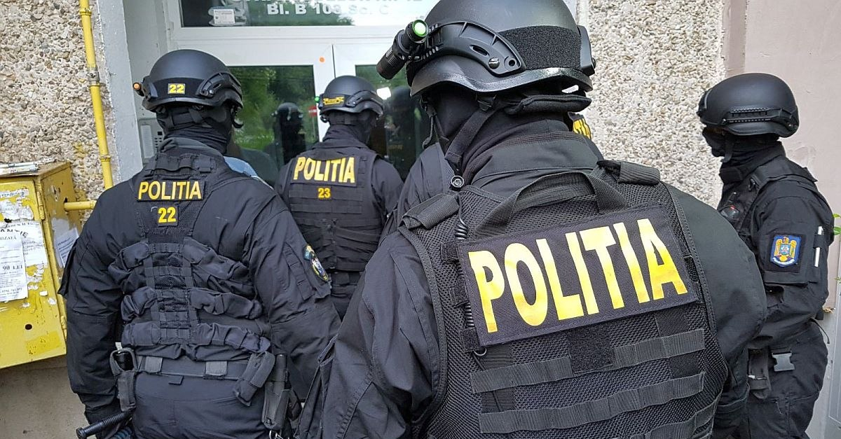 Percheziții la șeful de campanie al lui Călin Georgescu