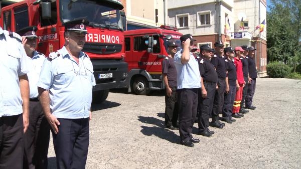 Pompierii gălăţeni ţin astăzi un moment de reculegere în memoria colegului căzut la datorie