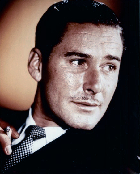 Oameni de seamă. Errol Flynn, june-prim al Hollywoodului